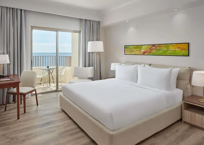Resort Moevenpick Mactan Island Cebu 5*