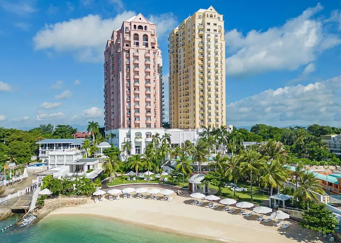 뫼벤픽 막탄 아일랜드 세부 Punta Engaño